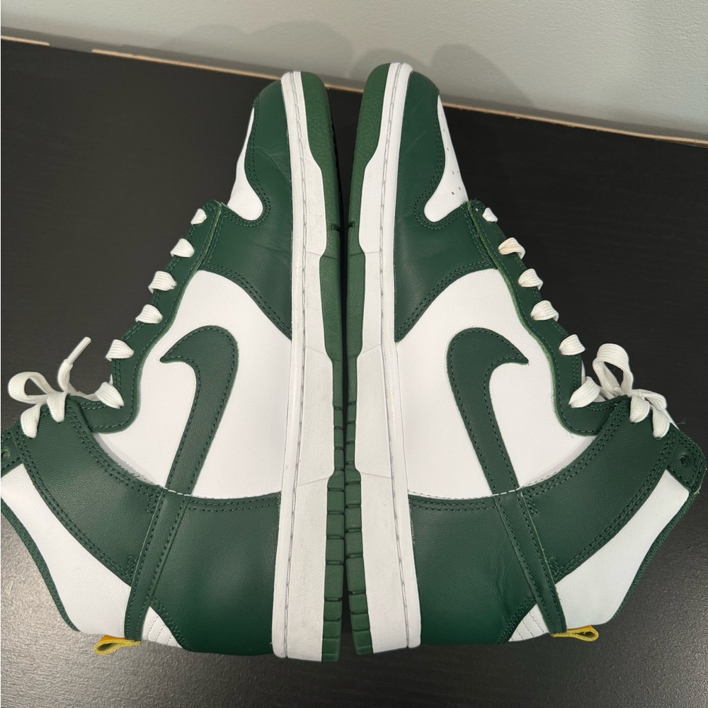 Nike Dunk High Australia - Picture 6 of 9